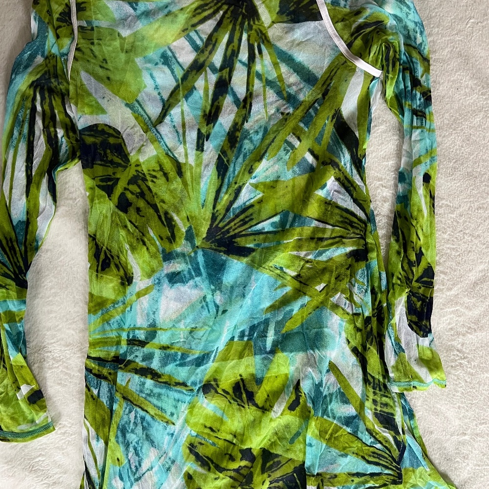 NAUTICA Sheer Cover up for swim wear or outer wear.